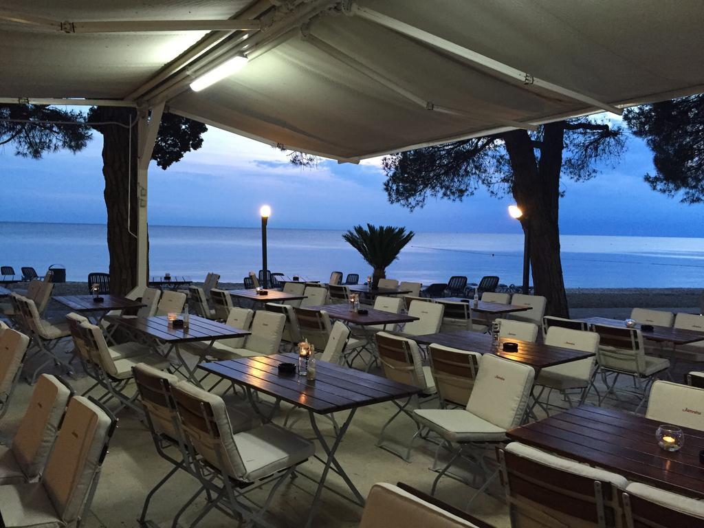 Boutique Camping Materada Beach Porec Exterior photo
