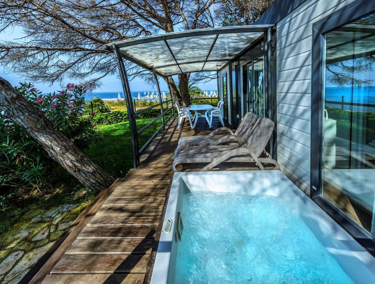 Boutique Camping Materada Beach Porec Exterior photo