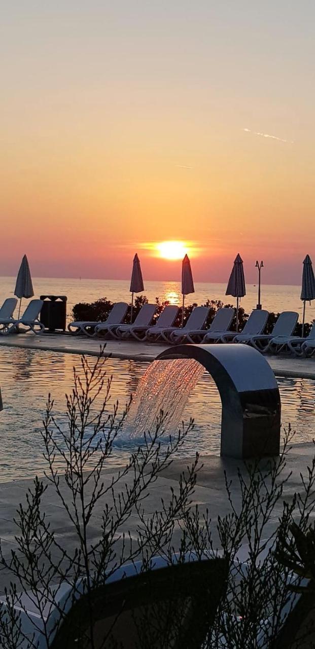 Boutique Camping Materada Beach Porec Exterior photo
