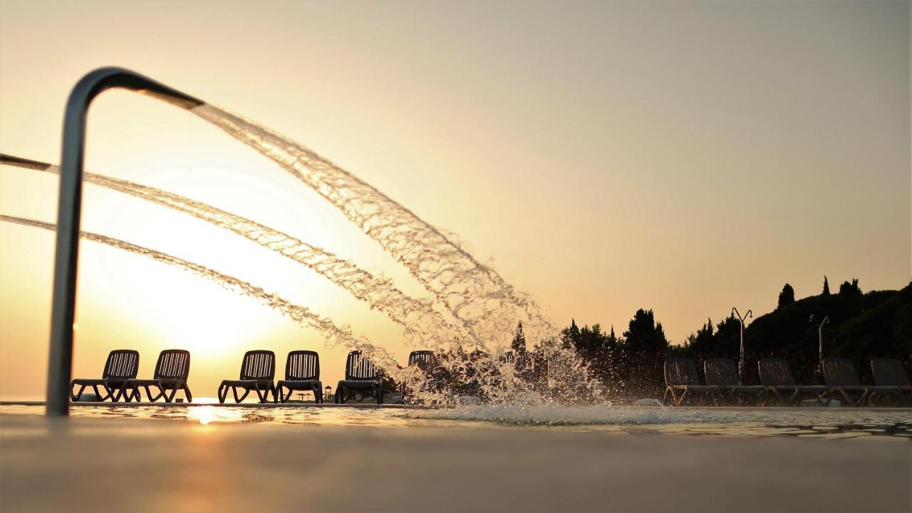 Boutique Camping Materada Beach Porec Exterior photo